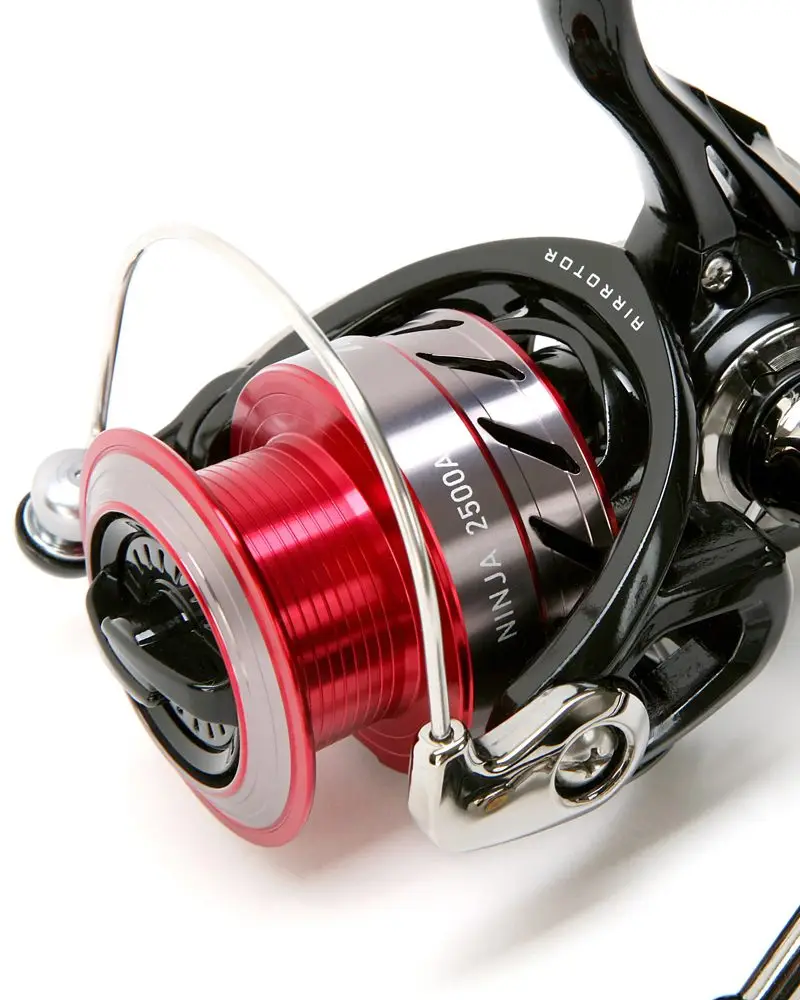 DAIWA Ninja LT-3000C SPINNING reel 4 DAIWA Ninja LT-3000C SPINNING reel - Image 4